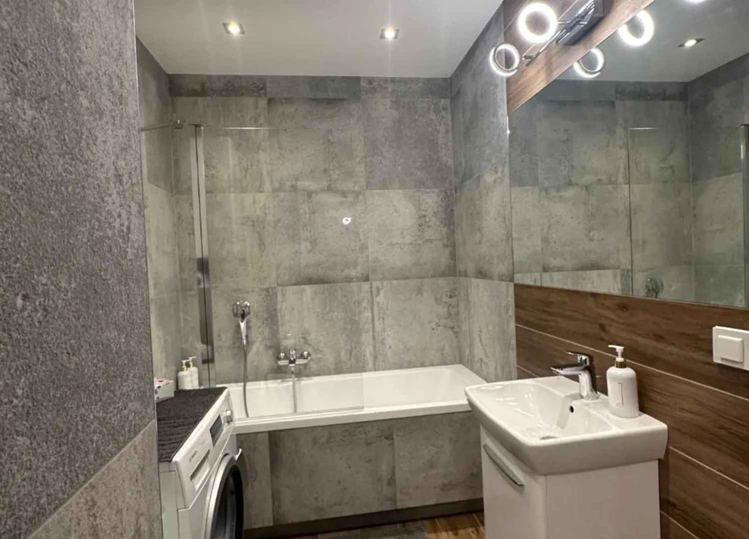 Modern Apartment Near To The Chopin'S Airport Cybernetyki 2A Warsaw