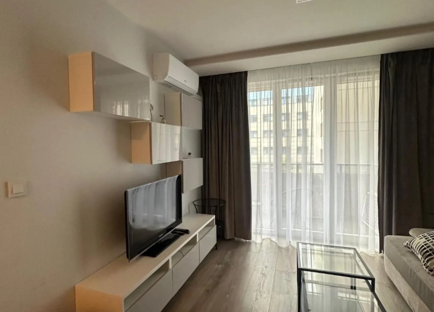 Modern Apartment Near To The Chopin'S Airport Cybernetyki 2A Warsaw