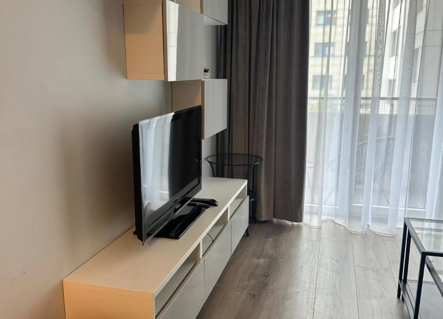 Modern Apartment Near To The Chopin'S Airport Cybernetyki 2A Warsaw Poland